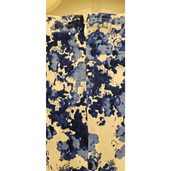 Chadwicks of Boston Sleeveless Sheath Dress Size 10 Blue White Floral Print - Picture 4 of 6